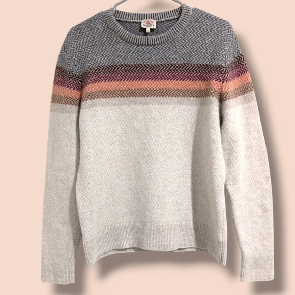 Men's Multicolor Patterned Sweater - Picture 2 of 9